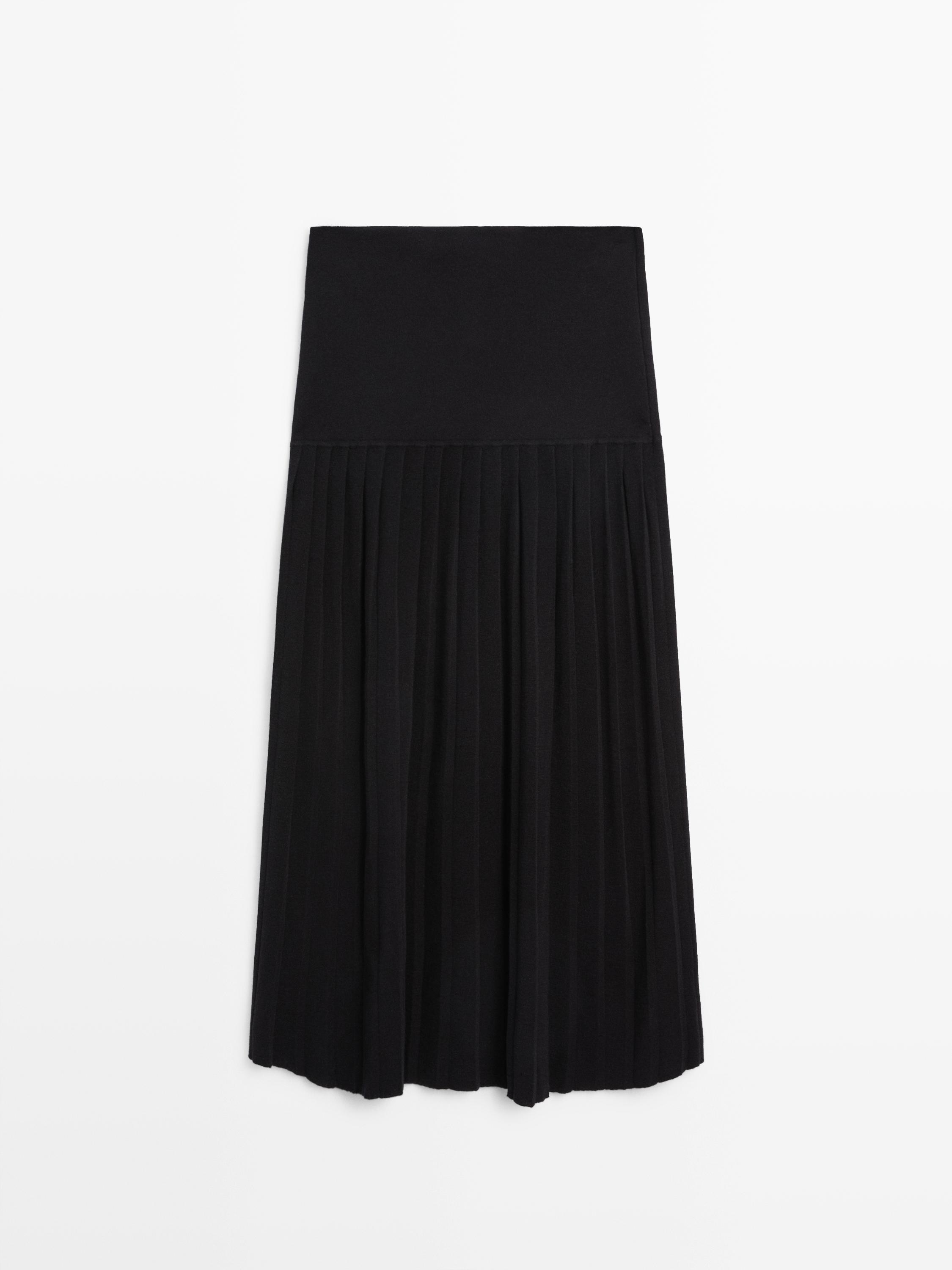 Midi skirt with box pleats